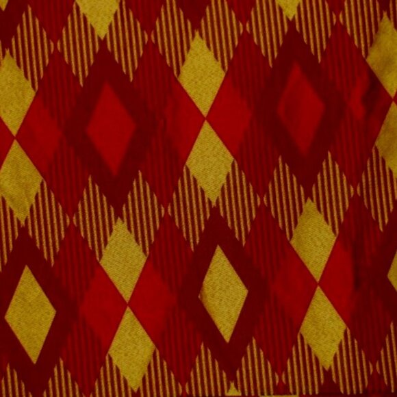 RED & GOLD Diamond Silk BROCADE Decor Fabric Remnants 61" wide - Picture 3 of 3